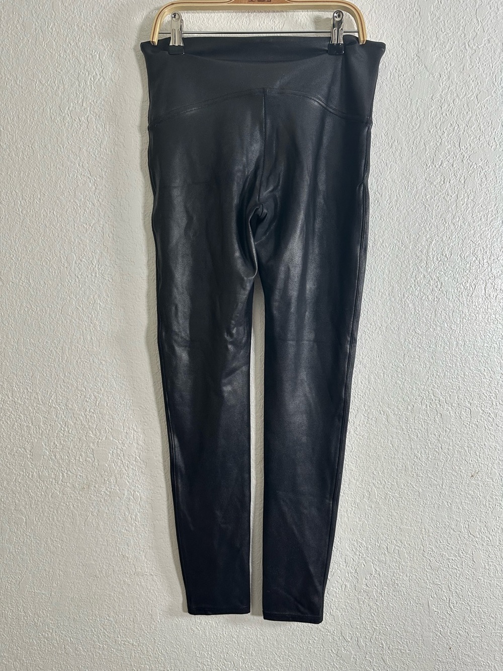 Spanx Faux Leather Leggings Size L - Picture 4 of 11